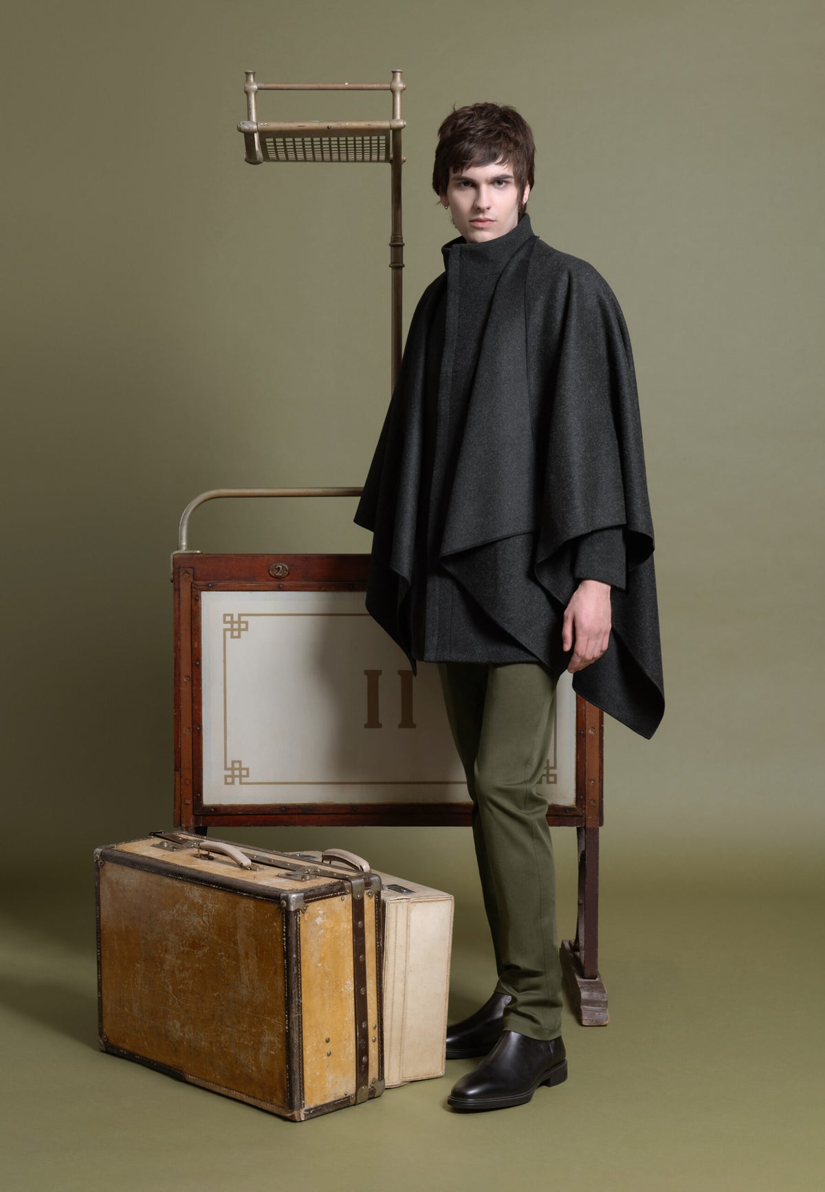 Pancho en laine et cachemire gris foncé