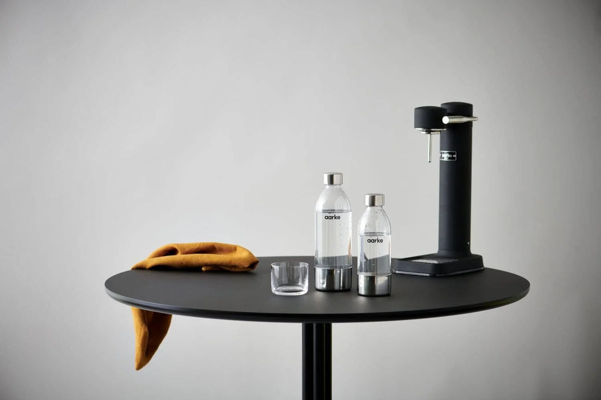 Aarke Carbonator 3, Máquina Gasificadora de Agua en Acero Inoxidable, incluye Dos Botellas (800ml), Acabado en Negro