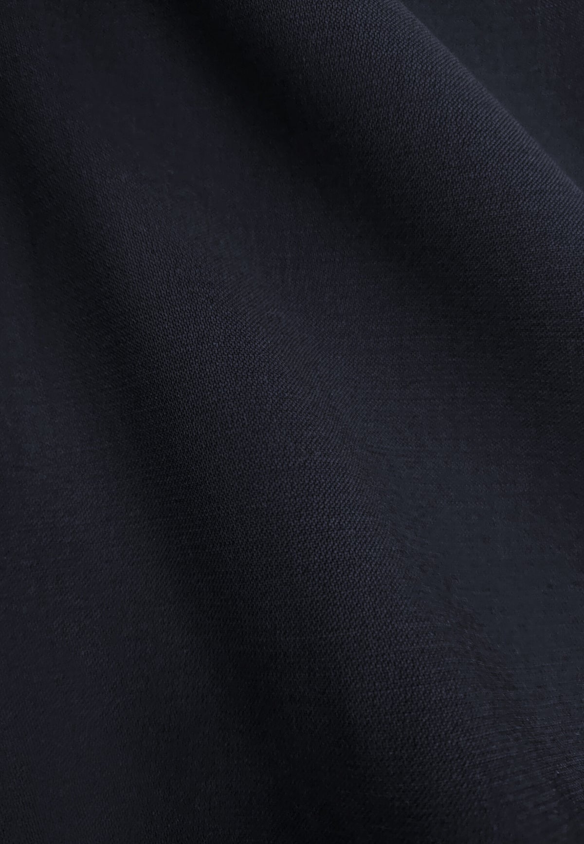 Veste en laine bleu marine ceinturée à col yukata