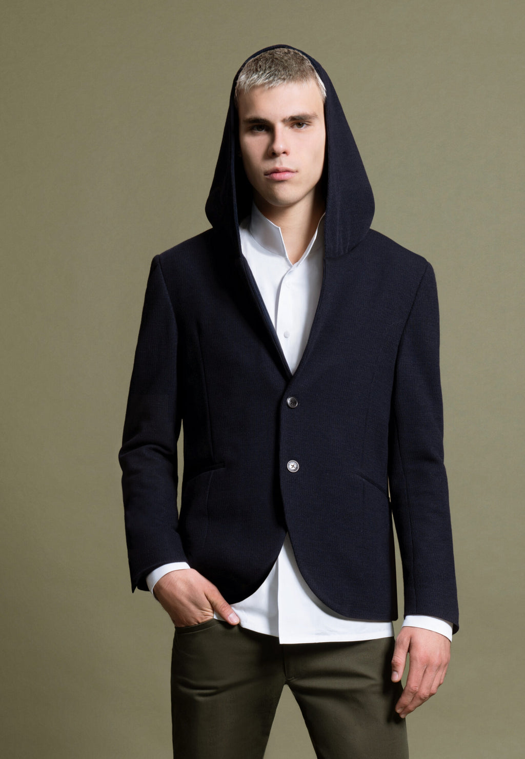 Veste à capuche bleu marine en laine et coton