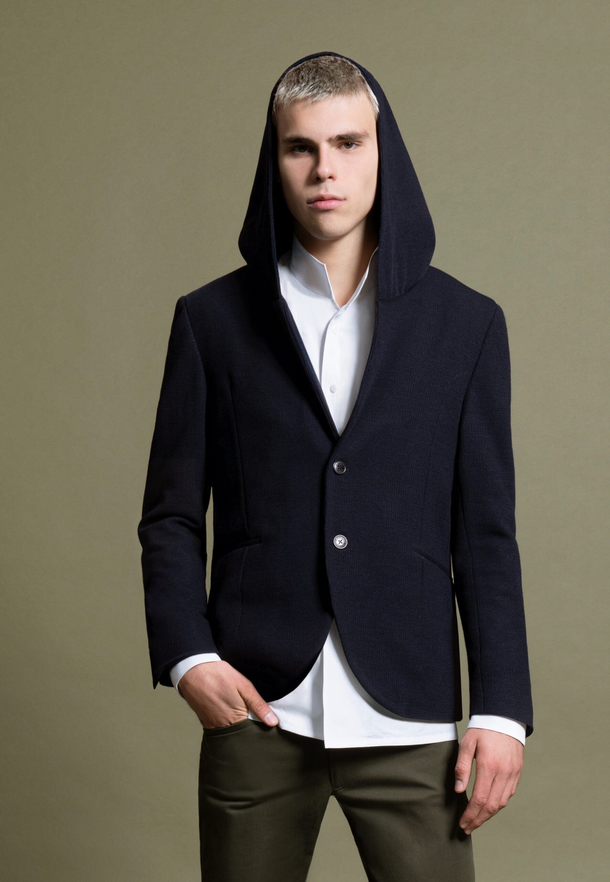 Veste à capuche bleu marine en laine et coton